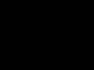 দুধাল মহিলা এশিয়ান যে মহিলা প্রলুব্ধ করে চোষা বাইকের আসন মধ্যে পভ শৈলী